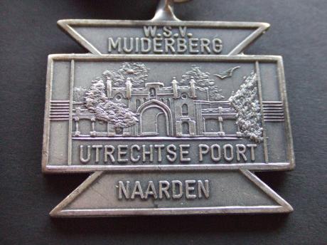 Utrechtse Poort stadspoort ( vestingstad Naarden) wandelsportvereniging Muiderberg